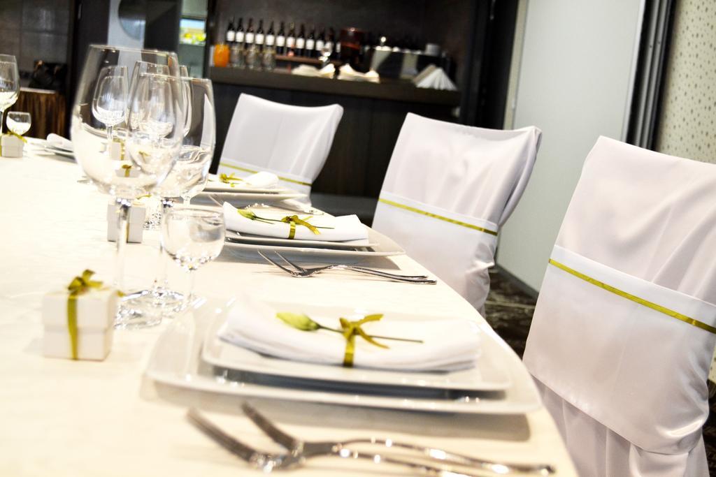 Hotel Babilonas Kaunas Luaran gambar